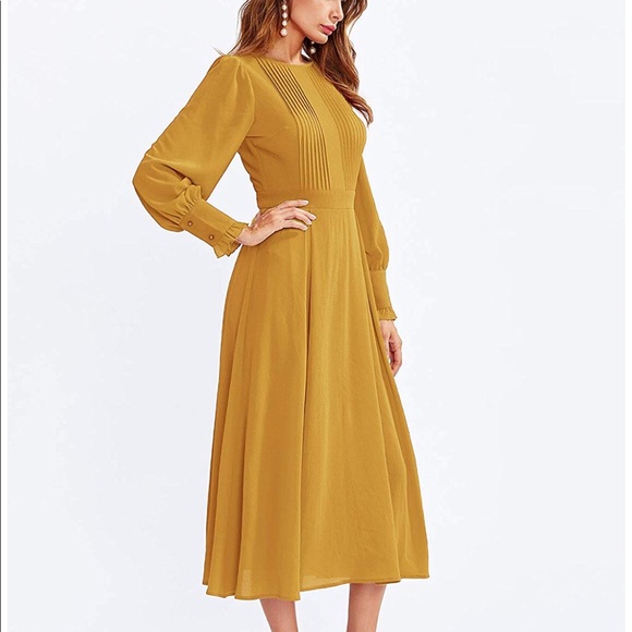 Dresses & Skirts - Mustard Yellow Midi Dress